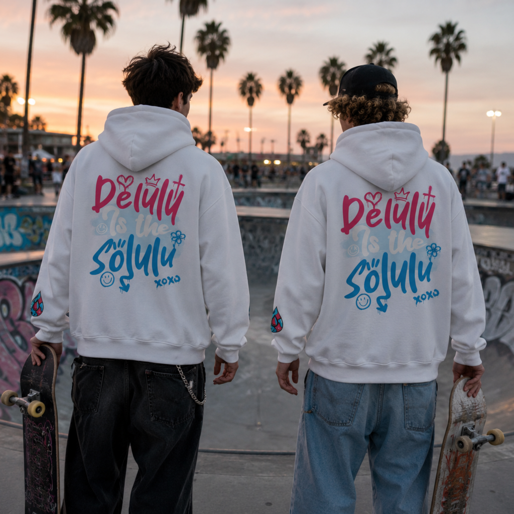 Delulu Deluxe™ - Unisex Hoodie